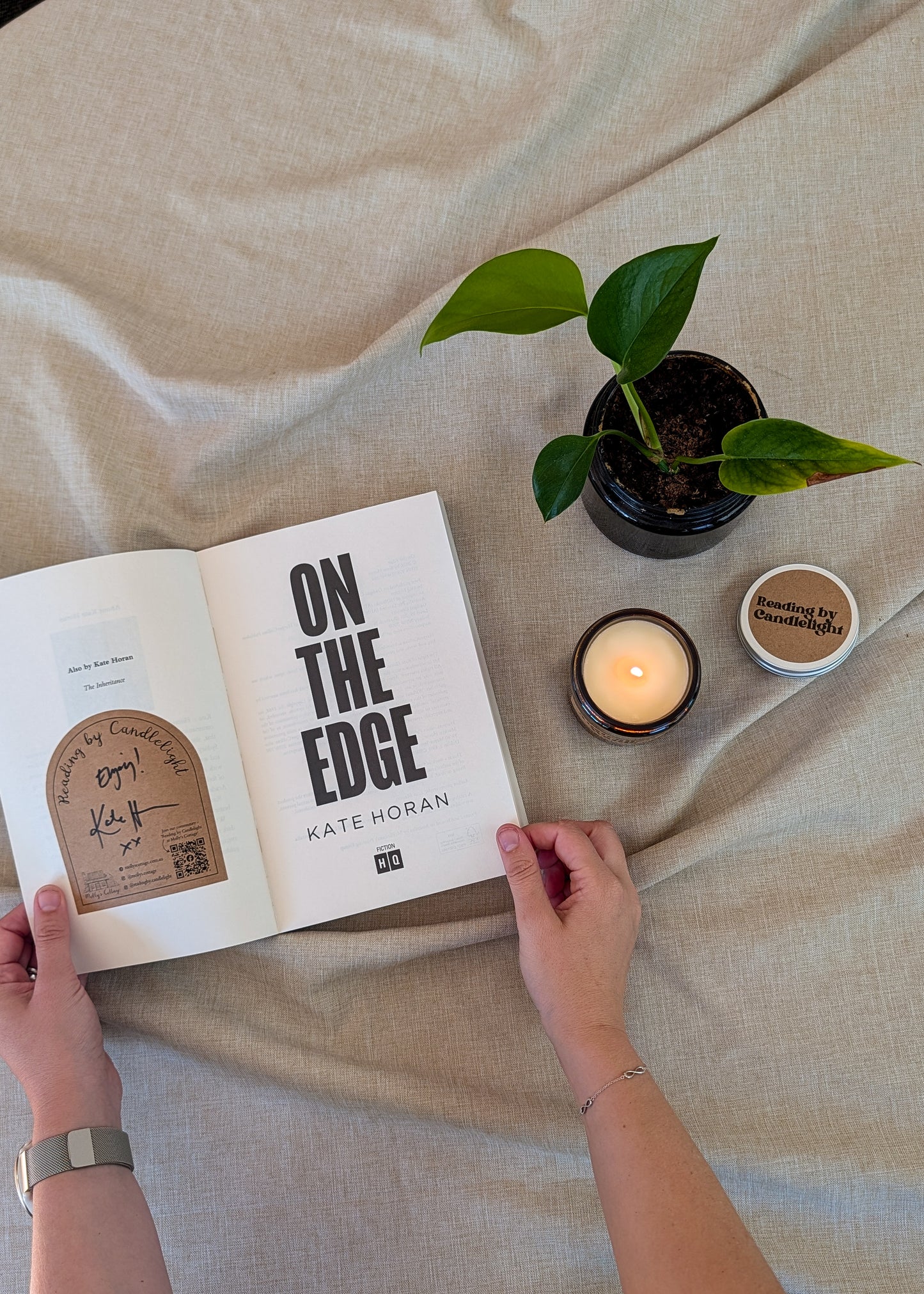 Book & Candle Bundle - Crime & Thriller